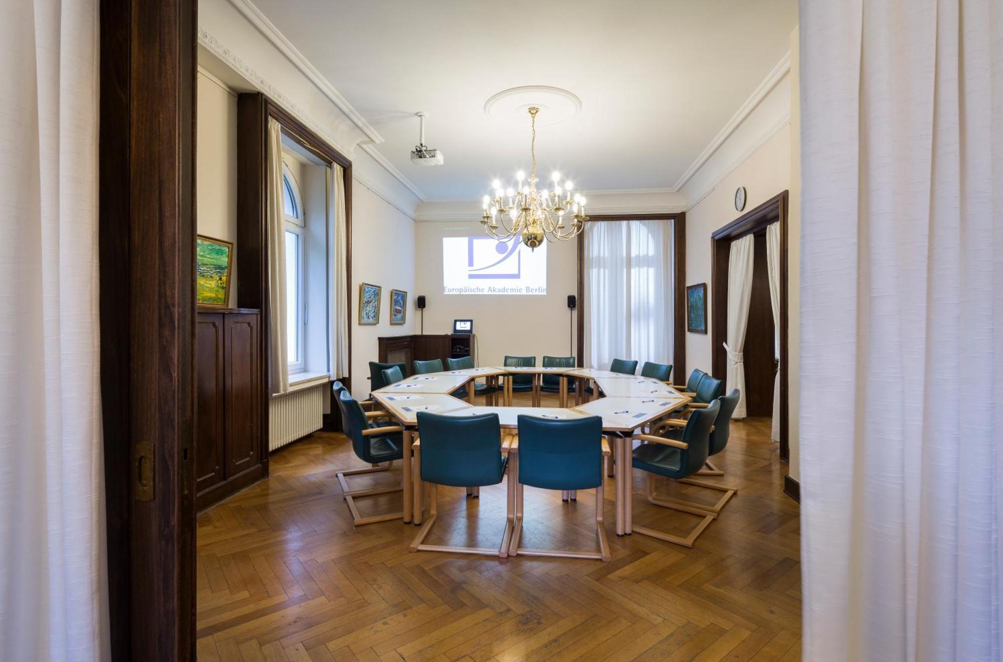 Europaeische Akademie Berlin Hotel Buitenkant foto