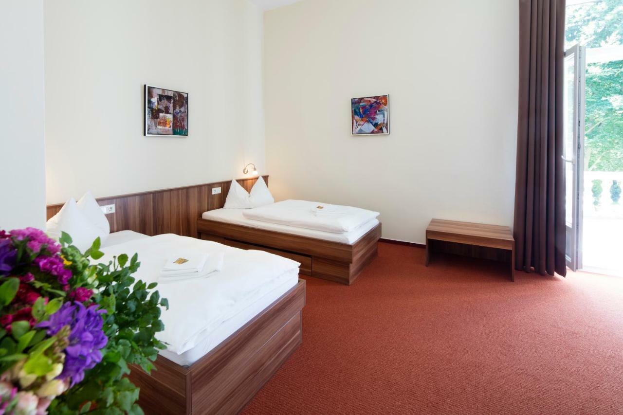 Europaeische Akademie Berlin Hotel Buitenkant foto